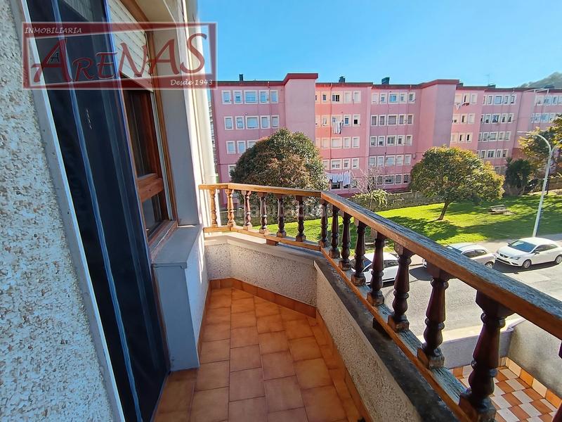 Foto df04e8d5-cc0f-430f-a889-9a8b0d36a07a. Etagenwohnung in calle doctor senderos 5 in Carlos V Laredo