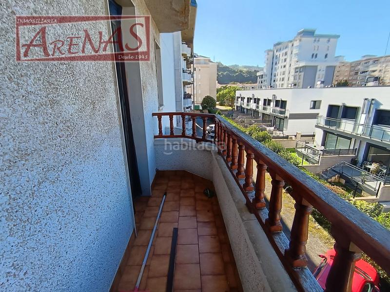 Foto 328bacb2-f278-47ba-ba9c-9d69c3bbe24d. Piso en calle doctor senderos 5 en Carlos V Laredo