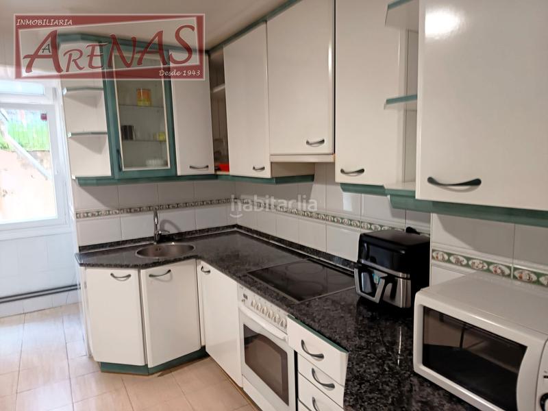 Foto eea4d7f0-577b-4826-a78b-30ce79ce1eb3. Appartement dans calle menéndez pelayo 36 dans Centro Laredo
