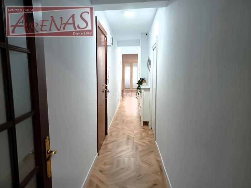 Foto 6e60c49c-a891-4a79-bdec-f266ff5fff5b. Piso en calle menéndez pelayo 36 en Centro Laredo