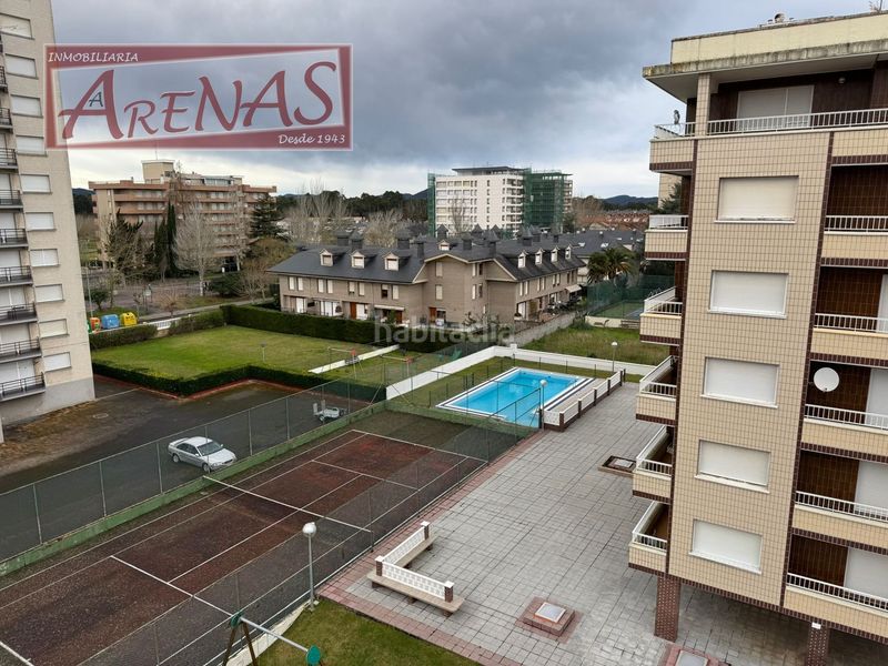 Foto 5f0a89c0-e561-46e9-843d-1bca31d06ffc. Piso en avenida de francia 55 en Zona Playa Laredo