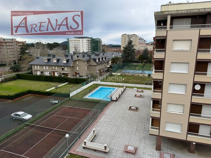 Foto 6a1f5b33-2e09-4a6d-9098-f8ae05d02aad. Piso en avenida de francia 55 en Zona Playa Laredo