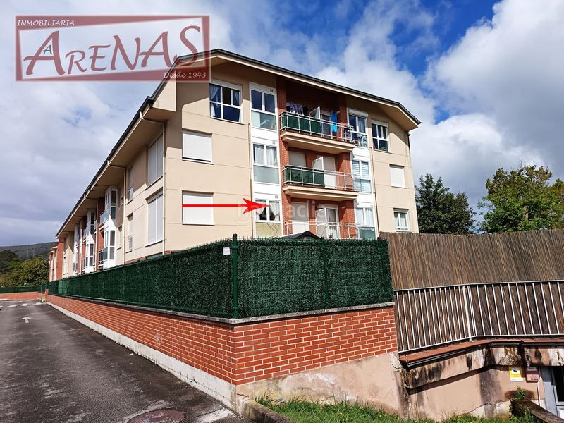 Foto 76add90d-aa44-4d29-903a-56b1567a864a. Piso en carretera general de gama 31 en Bárcena de Cicero