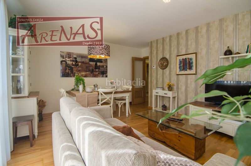 Foto f556ffcf-0500-492b-98c4-1c86cdc735c6. Piso en carretera general de gama 31 en Bárcena de Cicero