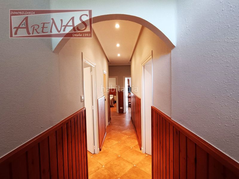 Foto d27f1ae4-94ca-4265-96e6-5a1fe52cc10f. Casa adosada en Carlos V Laredo