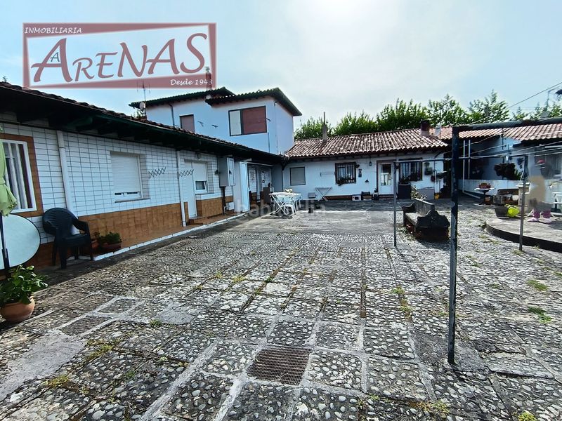 Foto 6a80280e-315a-4b3b-b273-d8af9fe500b7. Casa adossada amb calefacció a Carlos V Laredo