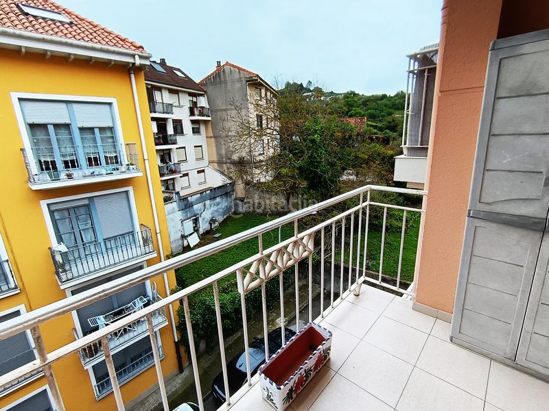 Foto 44be24bc-c011-4f3a-a12a-f6cb9260590e. Flat in calle emperador 5 in Centro Laredo