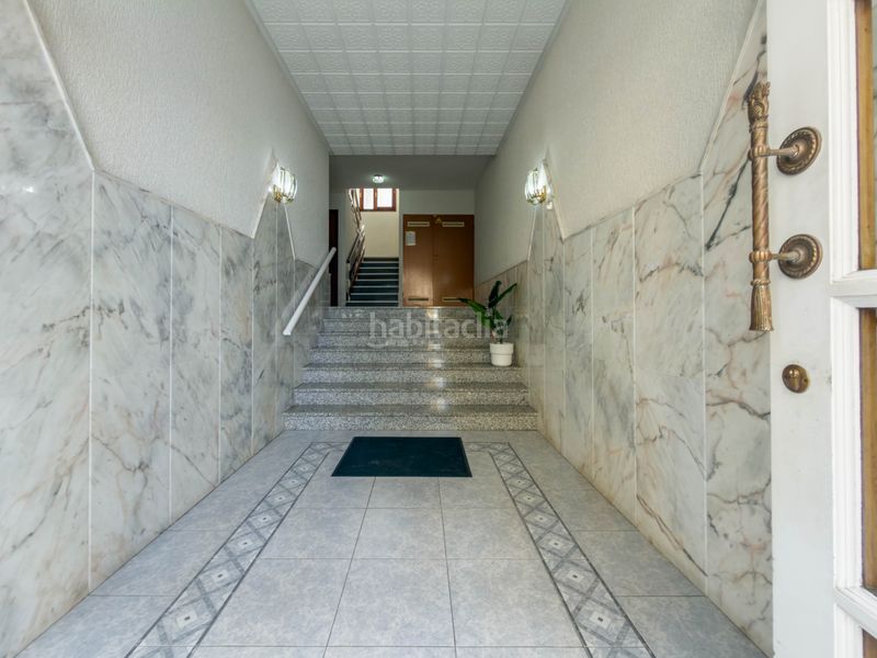 Foto 9361b6ee-824f-4063-8f93-415739e4840f. Flat in calle emperador 5 in Centro Laredo
