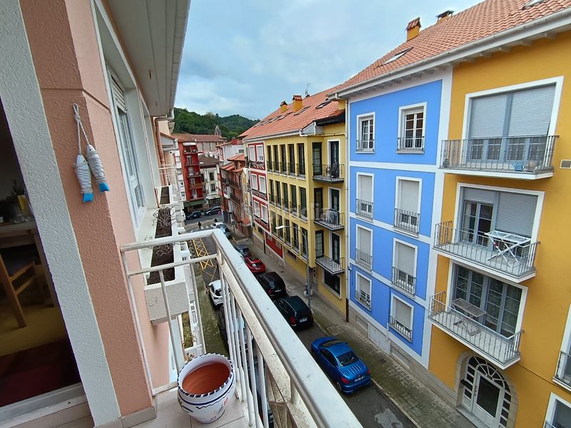 Foto e00cd570-8133-4d24-b5ec-2705e9f1c1b0. Flat in calle emperador 5 in Centro Laredo