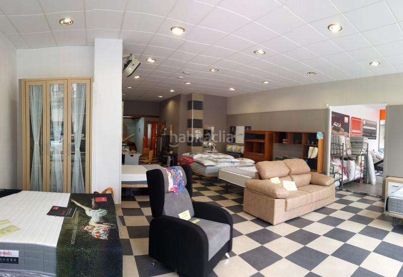 Foto 6f52f8d7-05e7-47fe-a4f3-c99cc3047289. Local comercial en calle emperador 14 local comercial ubicado en una zona del Centro . en Laredo
