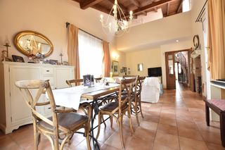 Casa  Urbanizacion c. Con posibilidad de alquiler con opcion de compra