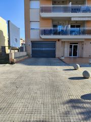 Alquiler Parking coche en Passeig de miramar 146. Plaza de parking cerca de la playa de torredembarra y del centro
