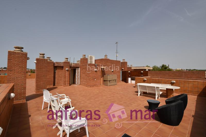 Foto 109bd601-9c4b-493b-9354-29adf41ac58b. Penthouse with parking pool in Platja de la Paella Torredembarra
