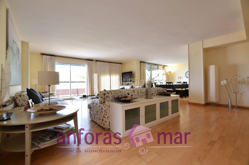 Foto 18e93cc2-edf0-43f5-908a-f704088feb84. Penthouse with parking pool in Platja de la Paella Torredembarra
