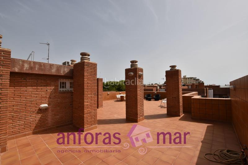 Foto f26682db-46bc-4436-a224-13cd25fab8b8. Penthouse with parking pool in Platja de la Paella Torredembarra