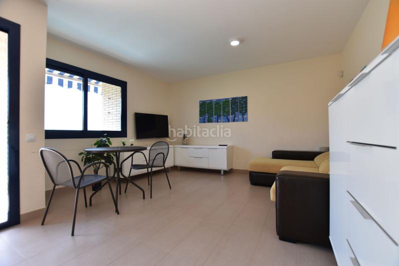 Foto b69ff0c8-551b-4f17-ad23-1682d95cebfa. Alquiler piso alquiler temporal para 11 meses!! en Creixell