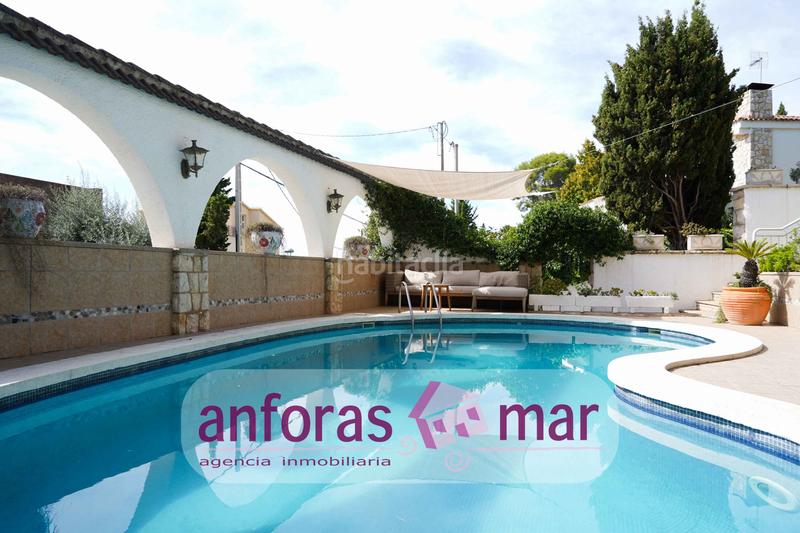 Foto 4d581d38-f6fe-4e52-917f-0379da732e48. Chalet en La Mora Tarragona