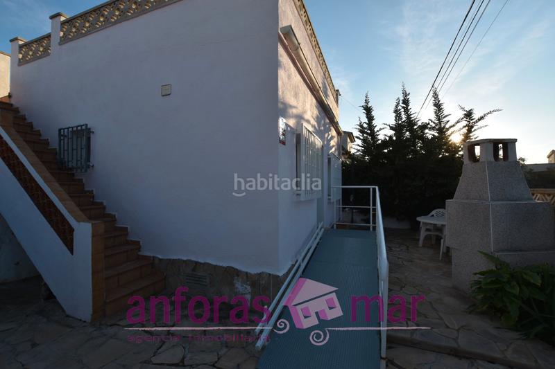 Foto 101f4d3a-9c03-4068-b3e9-c85ad3569e90. Casa con camino parcheggio in Clarà Torredembarra