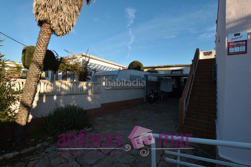 Foto 51efe6b2-7db1-4f76-8595-4053df185e80. Casa con camino parcheggio in Clarà Torredembarra
