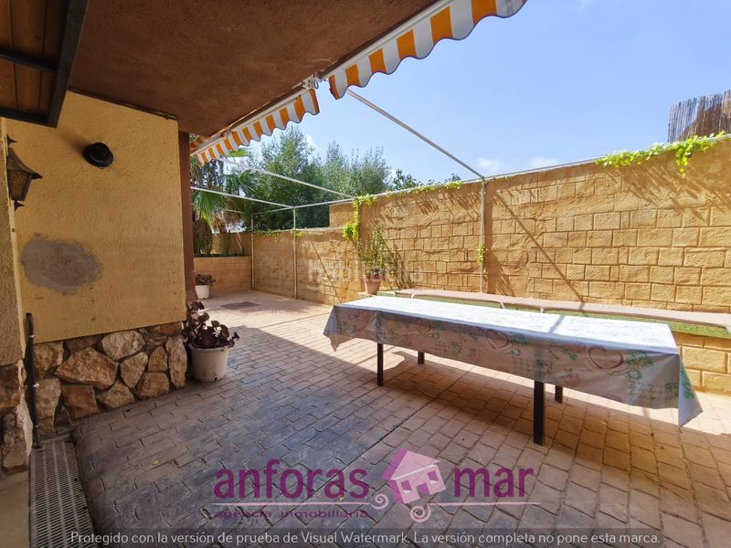 Foto 239ea752-da32-410e-b265-abacfe18801d. Casa amb xemeneia calefacció aparcament piscina a Creixell
