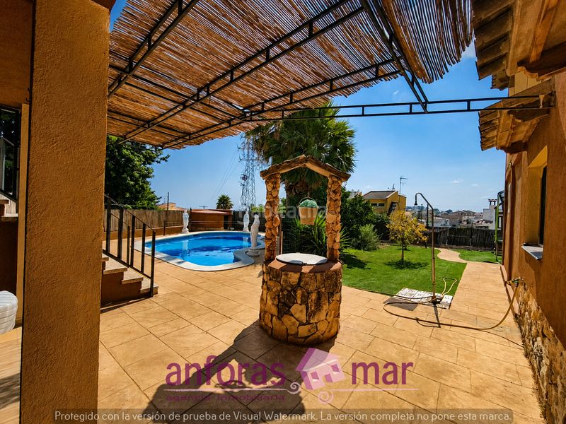 Foto 91627e68-dd87-4dcf-a4d0-67bd17216da5. Casa amb xemeneia calefacció aparcament piscina a Creixell