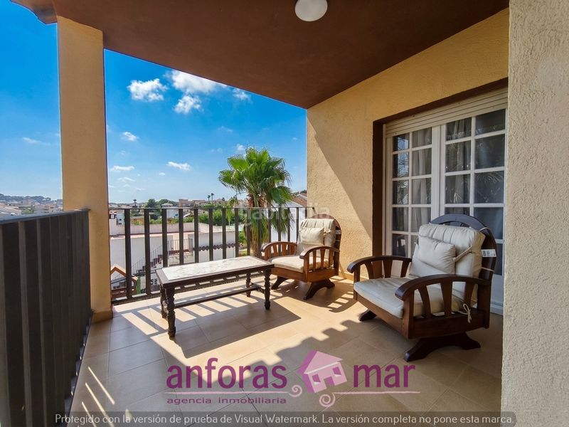 Foto db59caae-f873-4cbf-86dc-d517f04002f5. Casa amb xemeneia calefacció aparcament piscina a Creixell