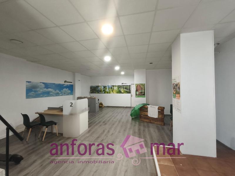 Foto b30a0626-91da-4ea0-983d-85852f435e9b. Local comercial en Sant Joan Vilanova i la Geltrú