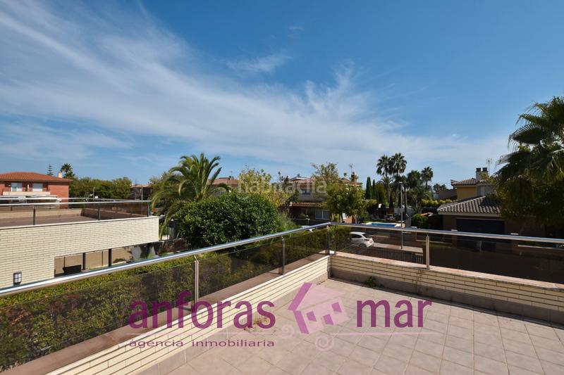 Foto 023bc705-ecb0-4380-adde-55af8873524b. Casa  independiente con piscina, moderna y como nueva en Cambrils