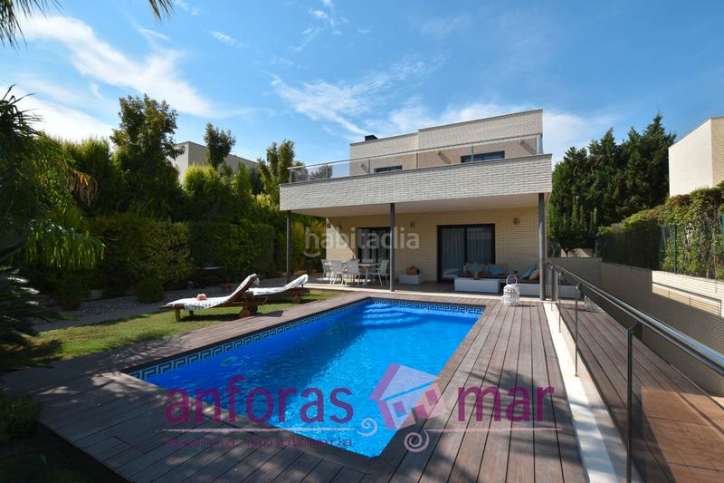 Foto 50196e2e-a448-4041-98a5-41cc62cef59d. Casa  independiente con piscina, moderna y como nueva en Cambrils