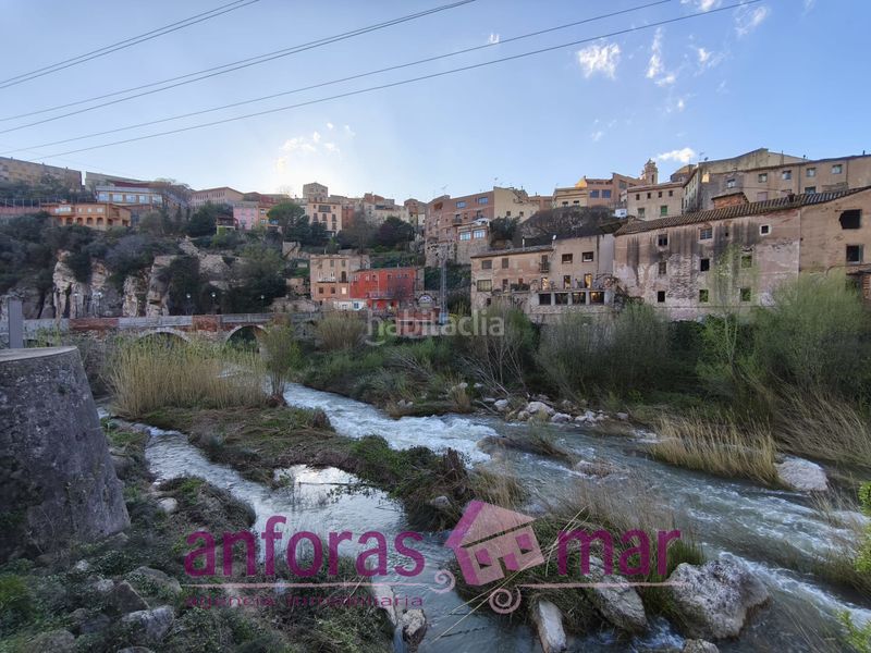 Foto b46ddf57-1c72-4c10-a704-03146ae64838. Edifici a carrer del pont 16 a Riba (La)