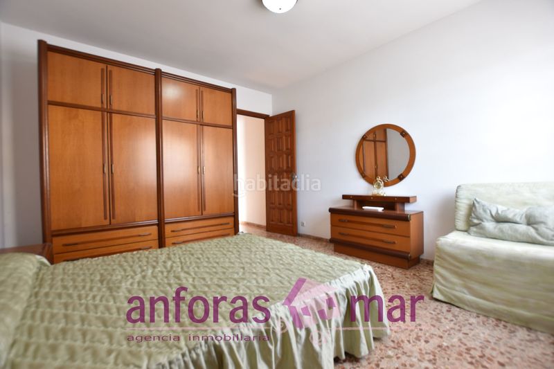 Foto 03fcbfdd-a866-433f-b17c-4c60a5b8e081. Pis amb xemeneia calefacció a Sant Jordi Torredembarra