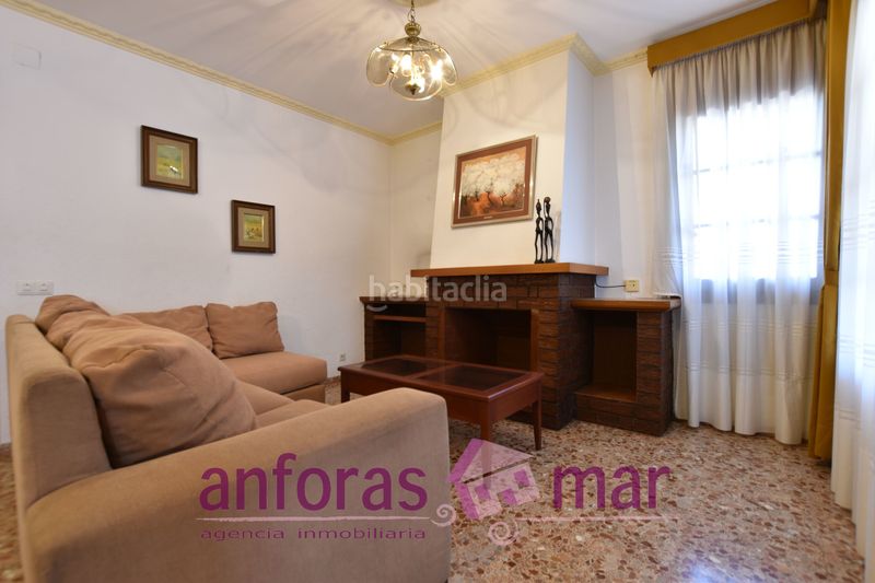 Foto 5a7e0df3-aa5c-4001-b5ad-f76c1b1306fd. Pis amb xemeneia calefacció a Sant Jordi Torredembarra