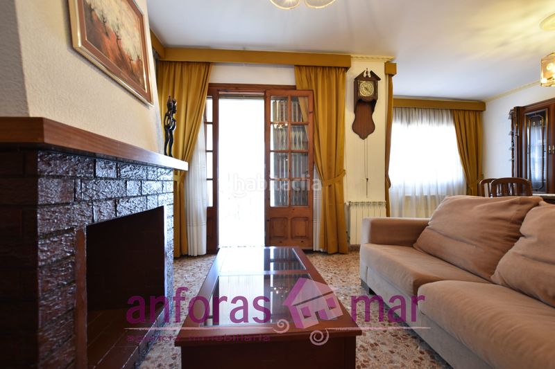 Foto c4b0be64-ba03-4725-9f08-d987633c65ba. Pis amb xemeneia calefacció a Sant Jordi Torredembarra