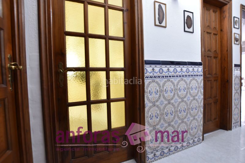 Foto d4892c5b-c727-483b-b979-86fcc654c4a8. Xalet amb xemeneia calefacció aparcament piscina a Vendrell (El)