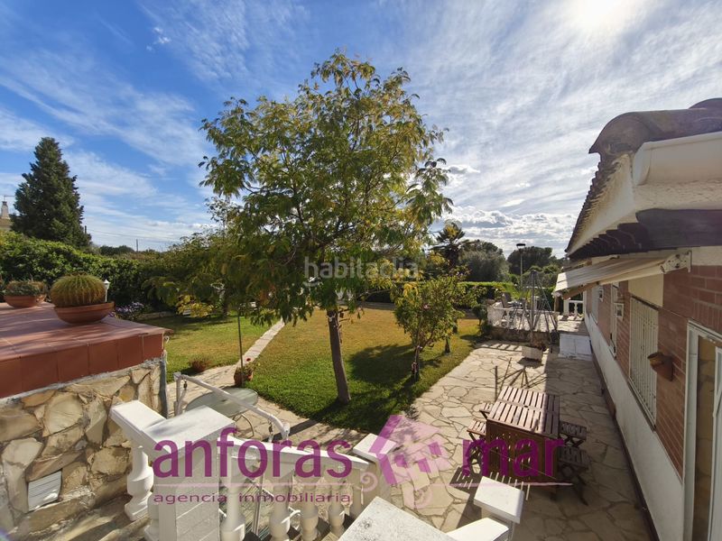 Foto de7379cd-293f-4a75-99b3-c1245153419d. Xalet amb xemeneia calefacció aparcament piscina a Vendrell (El)