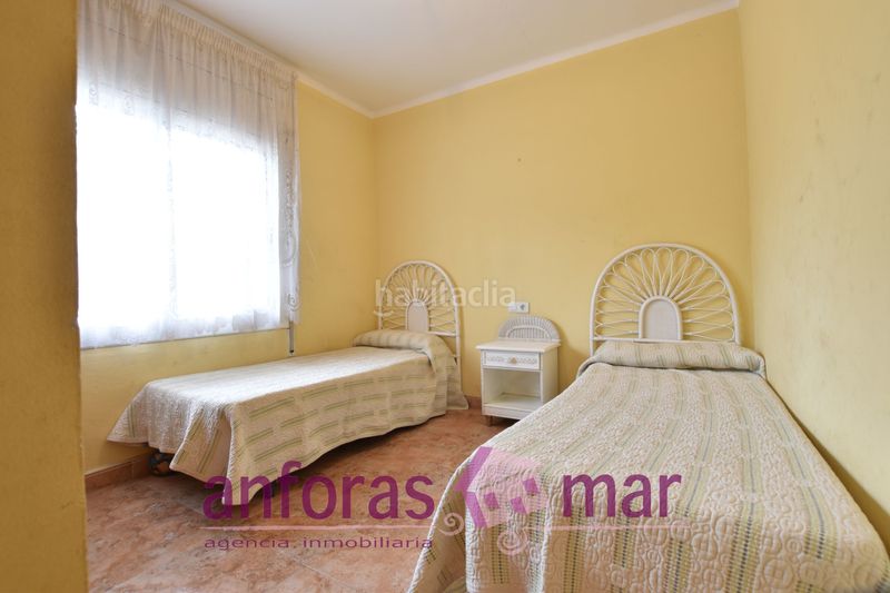 Foto defe8eb8-d2bd-4885-b011-b60b84c285a6. Pis amb calefacció aparcament a Barri Marítim Torredembarra