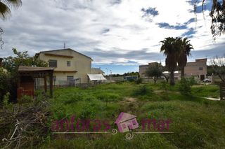 Wohngrundstück in Avinguda de Montornès 28