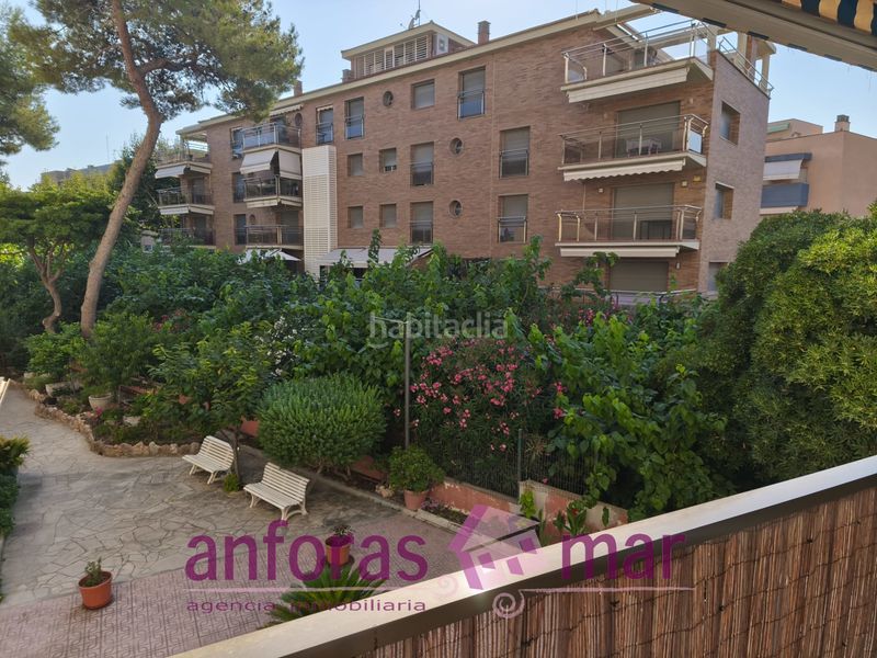 Foto 8be39edf-0bce-43d4-a1f3-9a6aa1acd8b8. Pis amb calefacció a Platja de la Paella Torredembarra