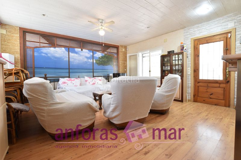 Foto 01402820-d898-4a15-b00b-adf234e70872. Casa amb xemeneia aparcament piscina a Els Munts Torredembarra