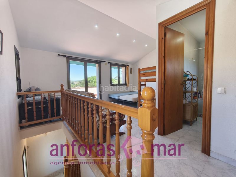 Foto 1bbd8732-96da-4dfe-b66d-2d6ac464451d. Casa amb xemeneia aparcament piscina a Els Munts Torredembarra