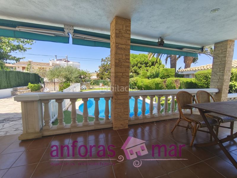 Foto b8480f8e-ae8c-4f11-a617-6cfd7006ef63. Casa amb xemeneia aparcament piscina a Els Munts Torredembarra