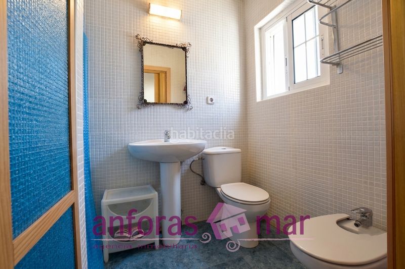 Foto f39c6690-18ff-4356-b040-e72703c45aa8. Casa amb xemeneia aparcament piscina a Els Munts Torredembarra