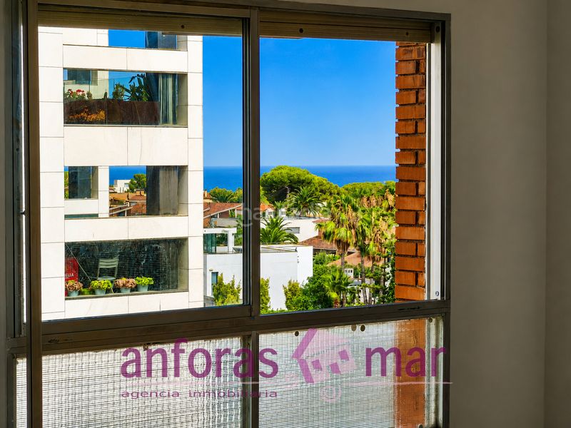 Foto bc55f4f7-3fad-485c-a18e-d8dd258d0f92. Flat in passeig marítim rafael casanova 5 in Llevant Tarragona