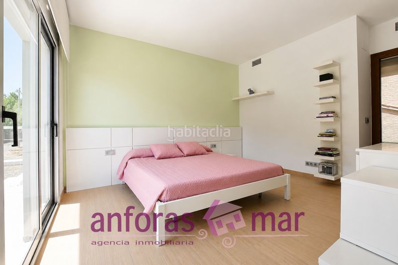 Foto 312ff811-d2b1-4e44-9209-e8d1b2f748bd. Casa amb calefacció aparcament piscina a El Tancat-Mas d´en Gual Vendrell (El)