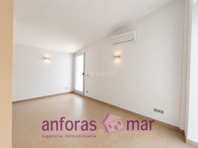 Foto 3a1e02dc-eb1d-4cbe-94a8-08f5ca2c59a0. Casa amb calefacció aparcament piscina a El Tancat-Mas d´en Gual Vendrell (El)