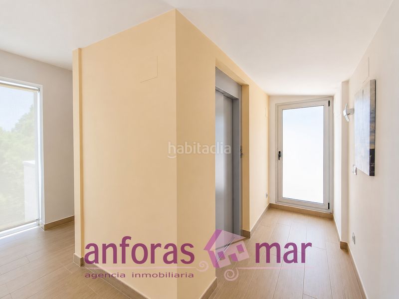 Foto be78a76b-7c9c-4b07-9e3c-1125aab114c5. Casa amb calefacció aparcament piscina a El Tancat-Mas d´en Gual Vendrell (El)