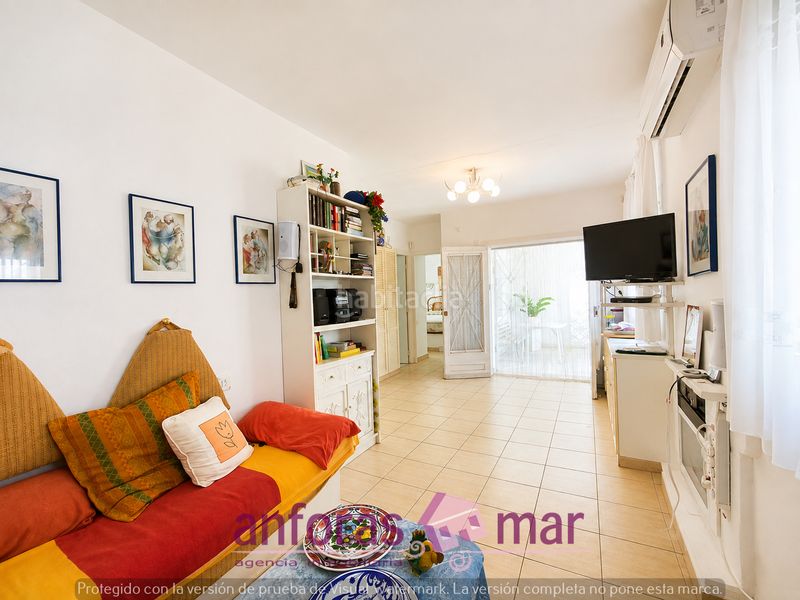 Foto 9080b66d-e579-46df-95ab-5c97602f7069. Casa amb xemeneia calefacció aparcament a Clarà Torredembarra