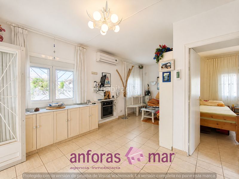 Foto f4514f53-b673-4c46-add5-afbdc53a2bf7. Casa amb xemeneia calefacció aparcament a Clarà Torredembarra