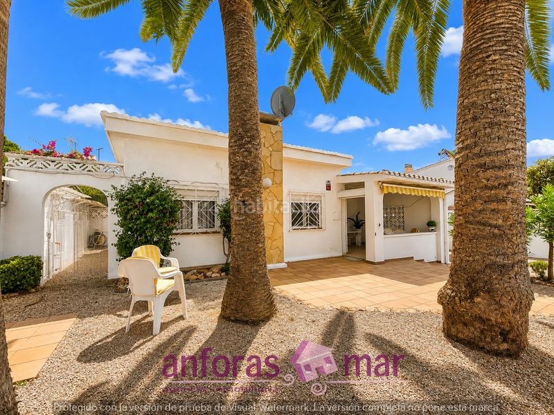 Foto fbf2e0aa-fe6f-4175-b961-53b576c9154b. Casa amb xemeneia calefacció aparcament a Clarà Torredembarra
