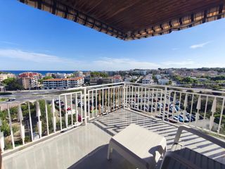 Penthouse in Passeig de la sort 46. Ático reformado, con vistas a mar y montaña, en el centro de tor